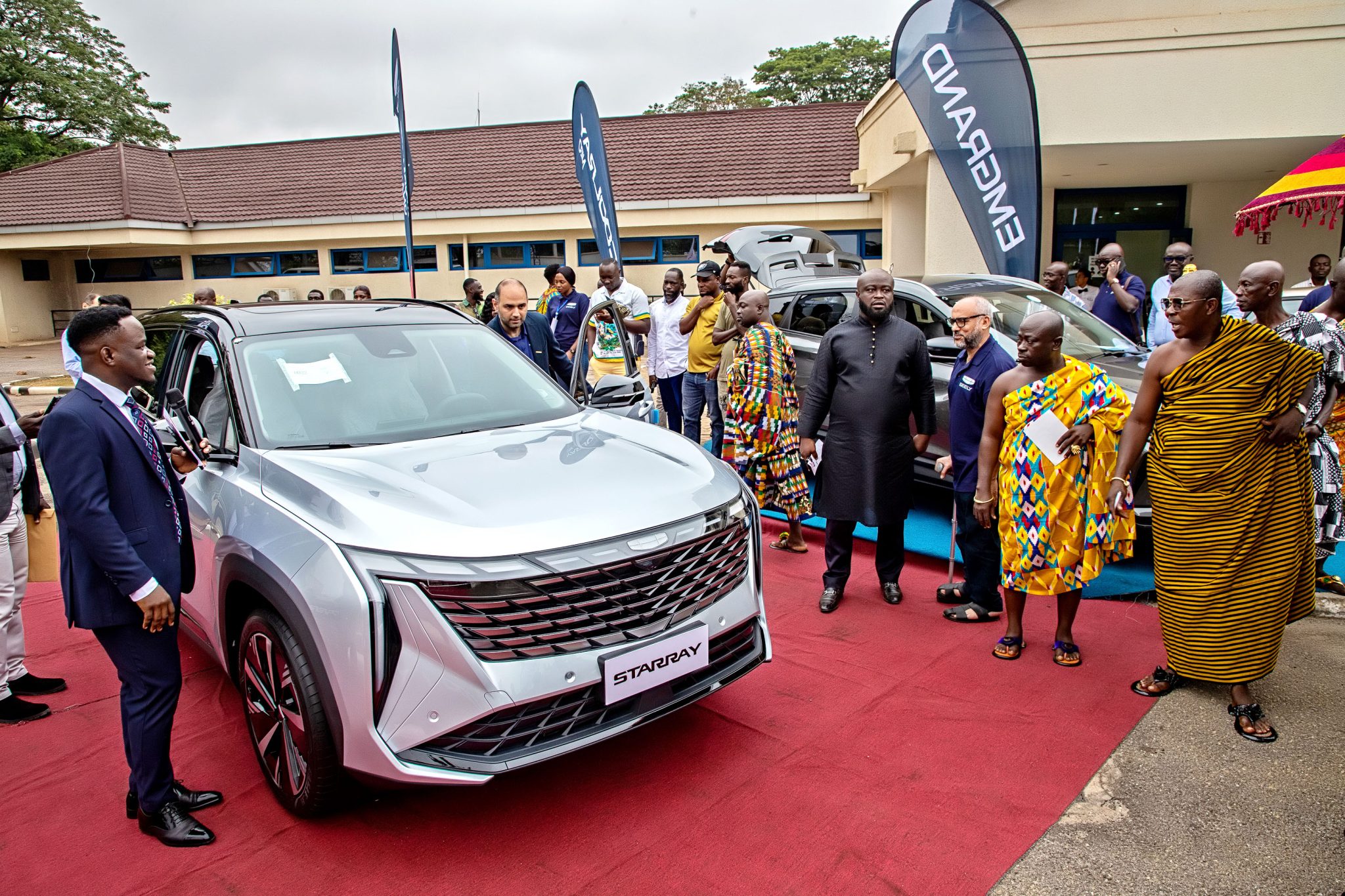 Oheneba Yaw Owusu Ansah, representing His Royal Majesty Otumfuo Osei Tutu II as the Special Guest of honour added royal dignity to the occasion.