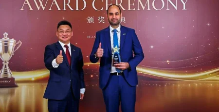 Amine Kabbara Wins Outstanding General Manager - Geely Award Ceremony